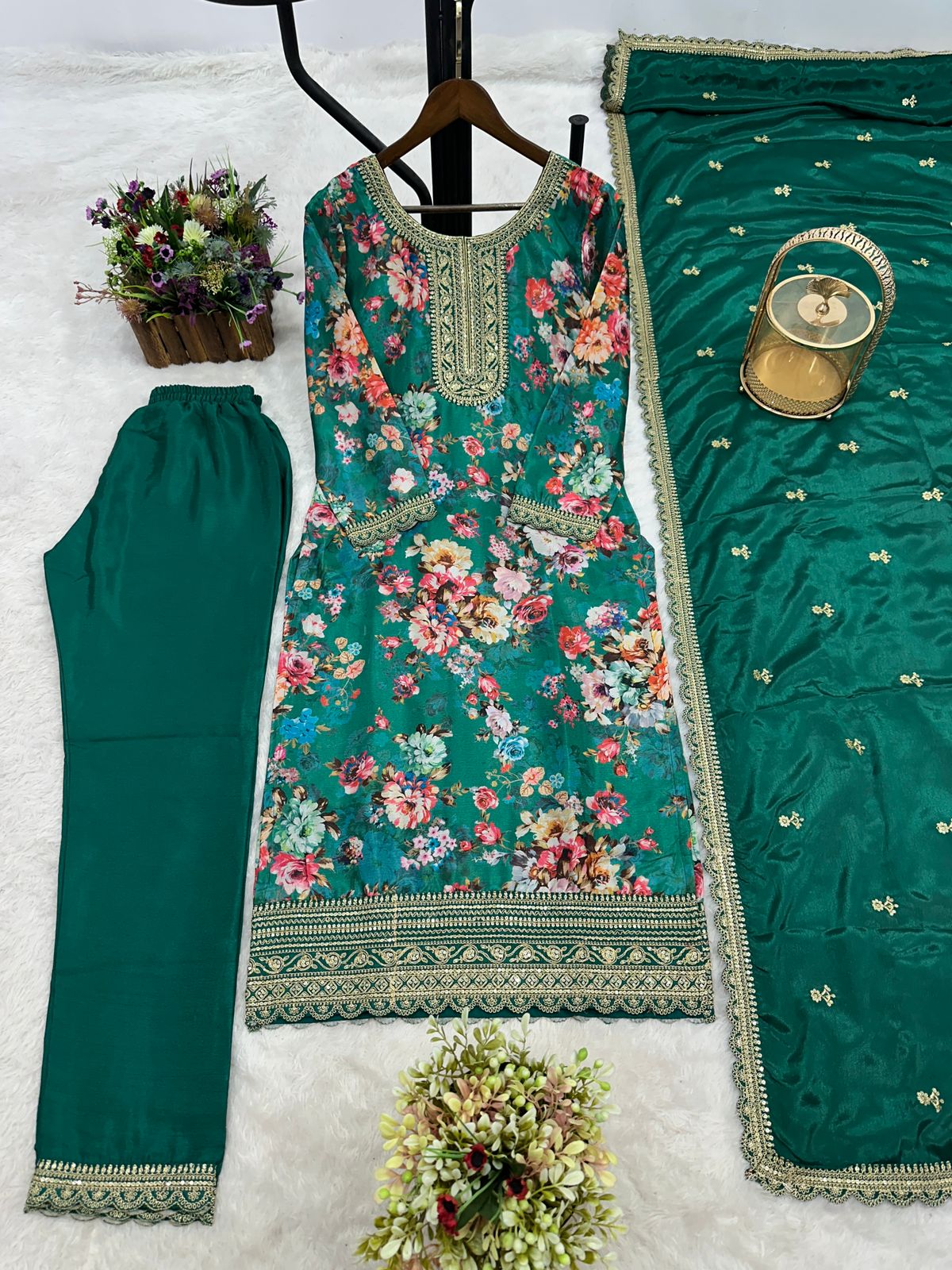 Retro Vibe Chinnon Silk Kurti Set