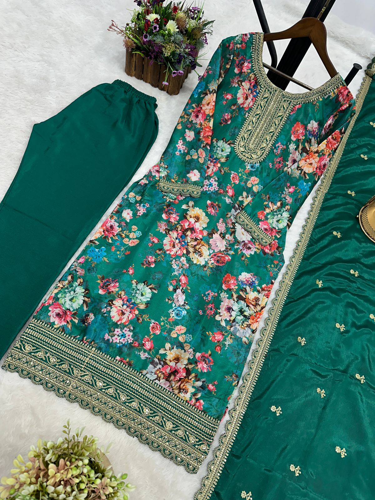 Retro Vibe Chinnon Silk Kurti Set