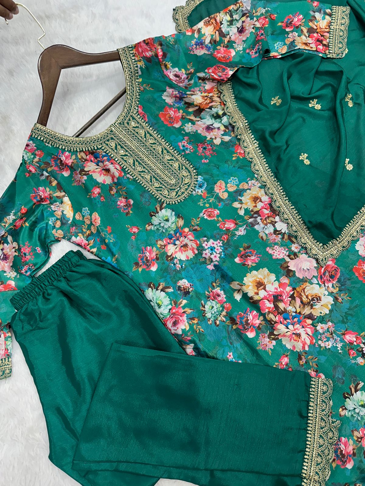 Retro Vibe Chinnon Silk Kurti Set