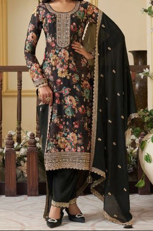 Retro Vibe Chinnon Silk Kurti Set