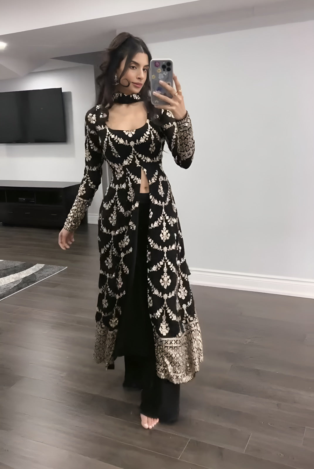 Shyahi Rang Georgette Kurti