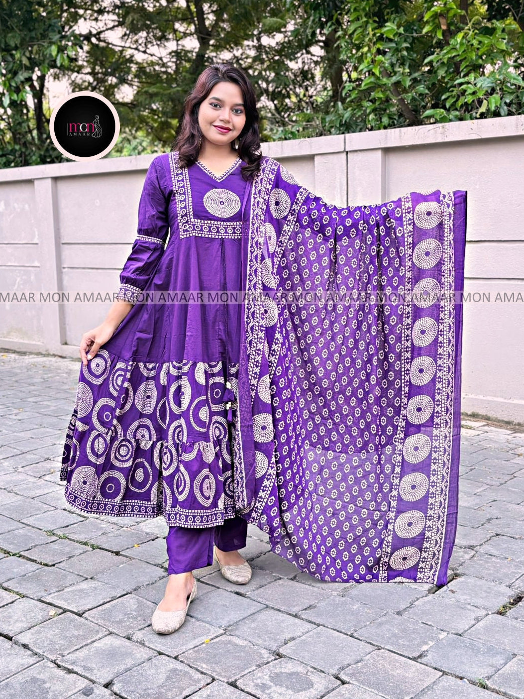 Frame Of Beauty- Cotton Kurti Set