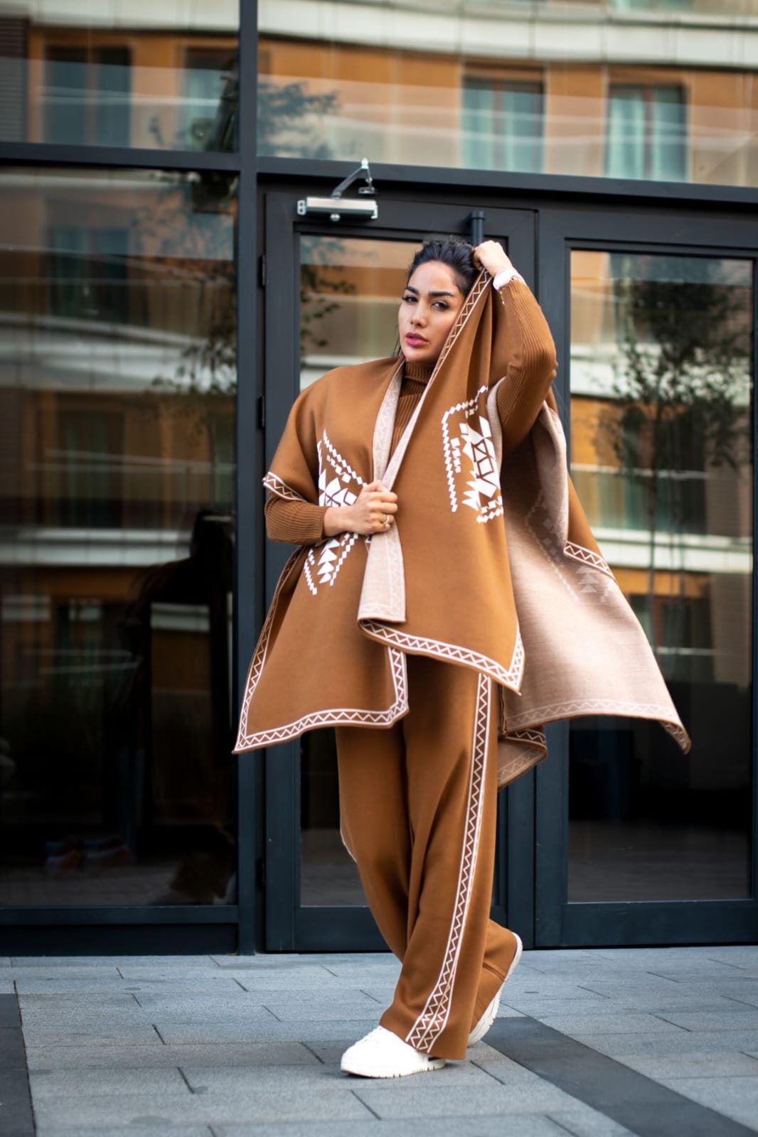 Cozy Charm Woolen Shrug Set