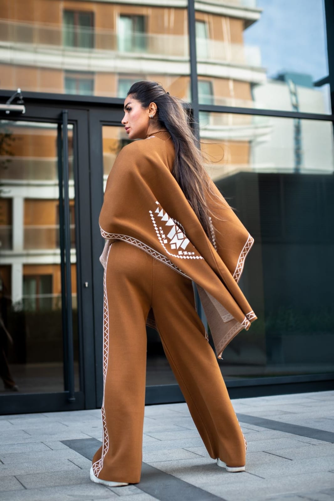 Cozy Charm Woolen Shrug Set