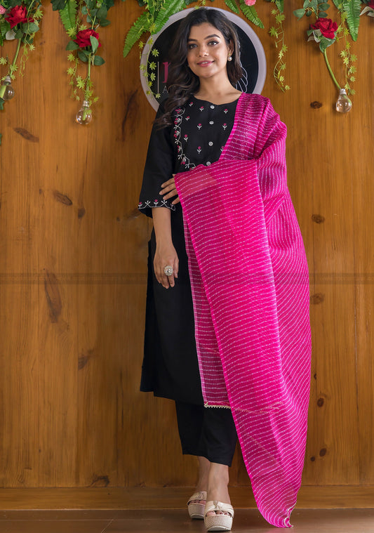 Enigmatic Black Kurti Set