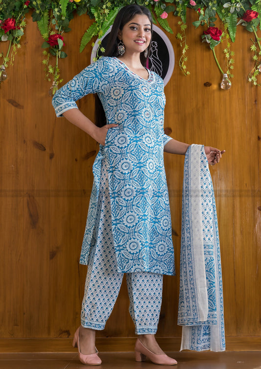 Cute Pockets Straight Cotton Kurti Set(Spirit Of Blue)