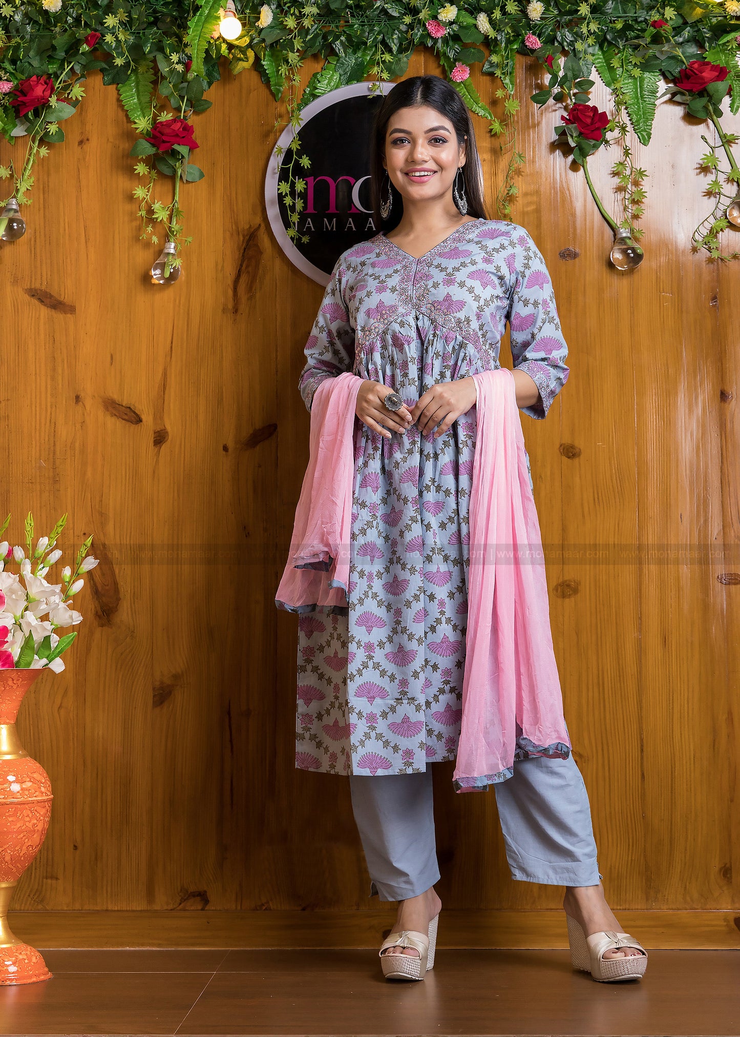 When Naira Cut Meet Comfort-Cotton Kurti Set