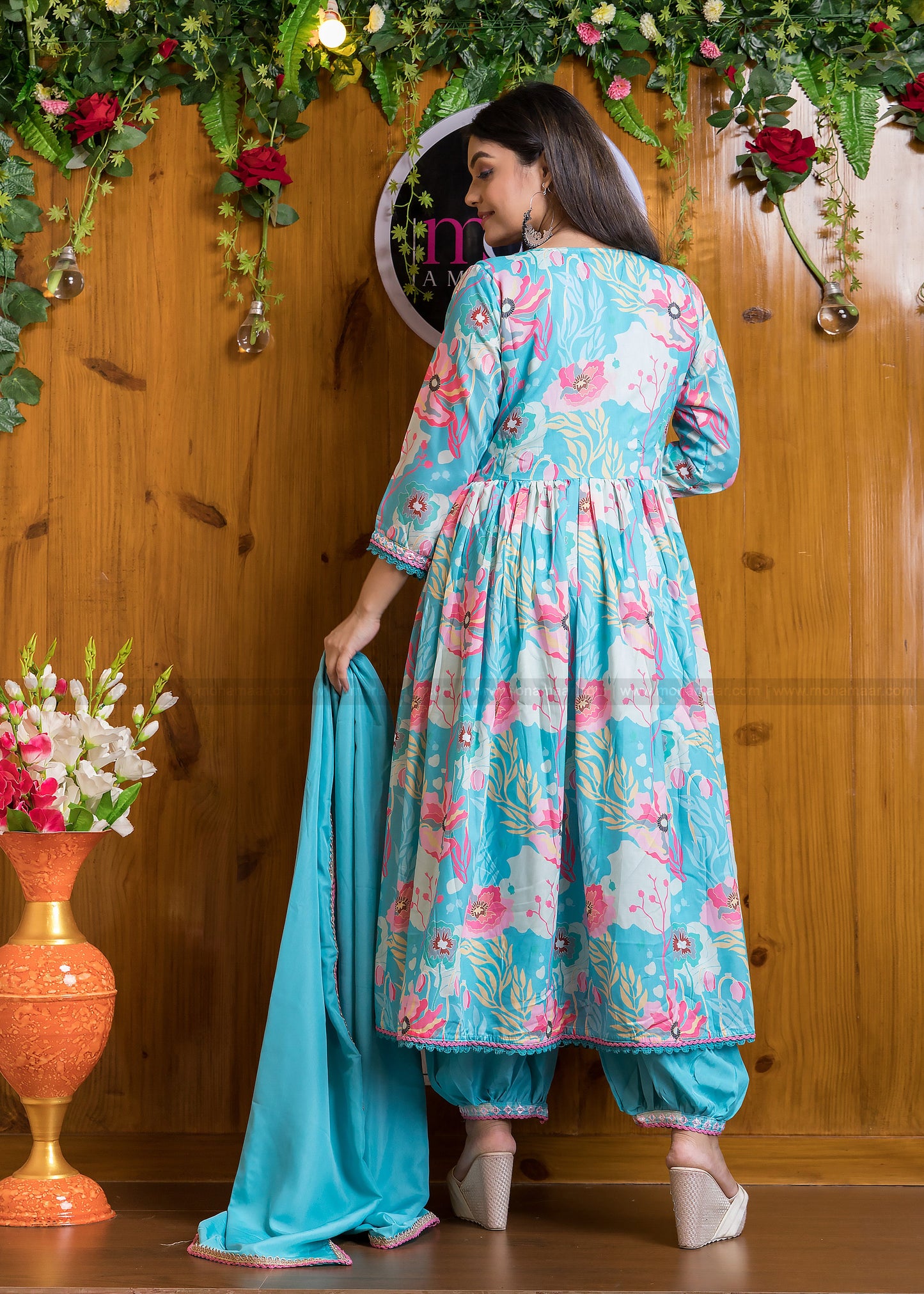 Up To The Minute Alia Cut Kurti Set(Slight Blue)