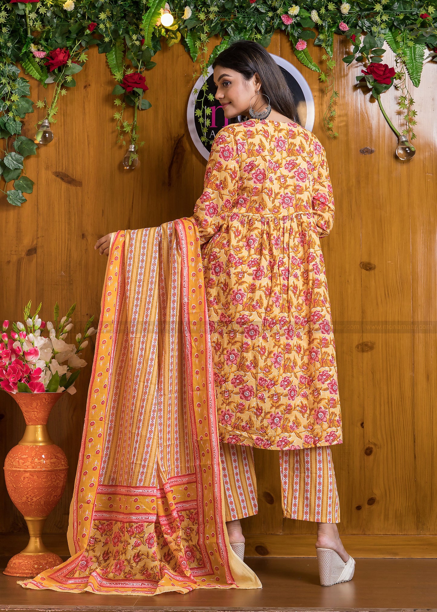 Ethnic Crush - The Jaipuri Kurti Set (Mellow Yellow)