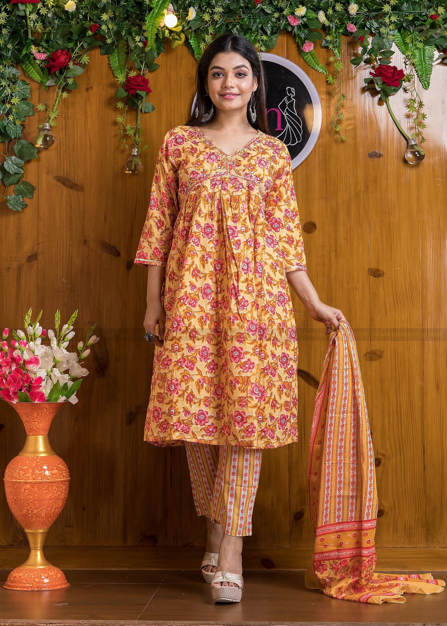 Ethnic Crush - The Jaipuri Kurti Set (Mellow Yellow)