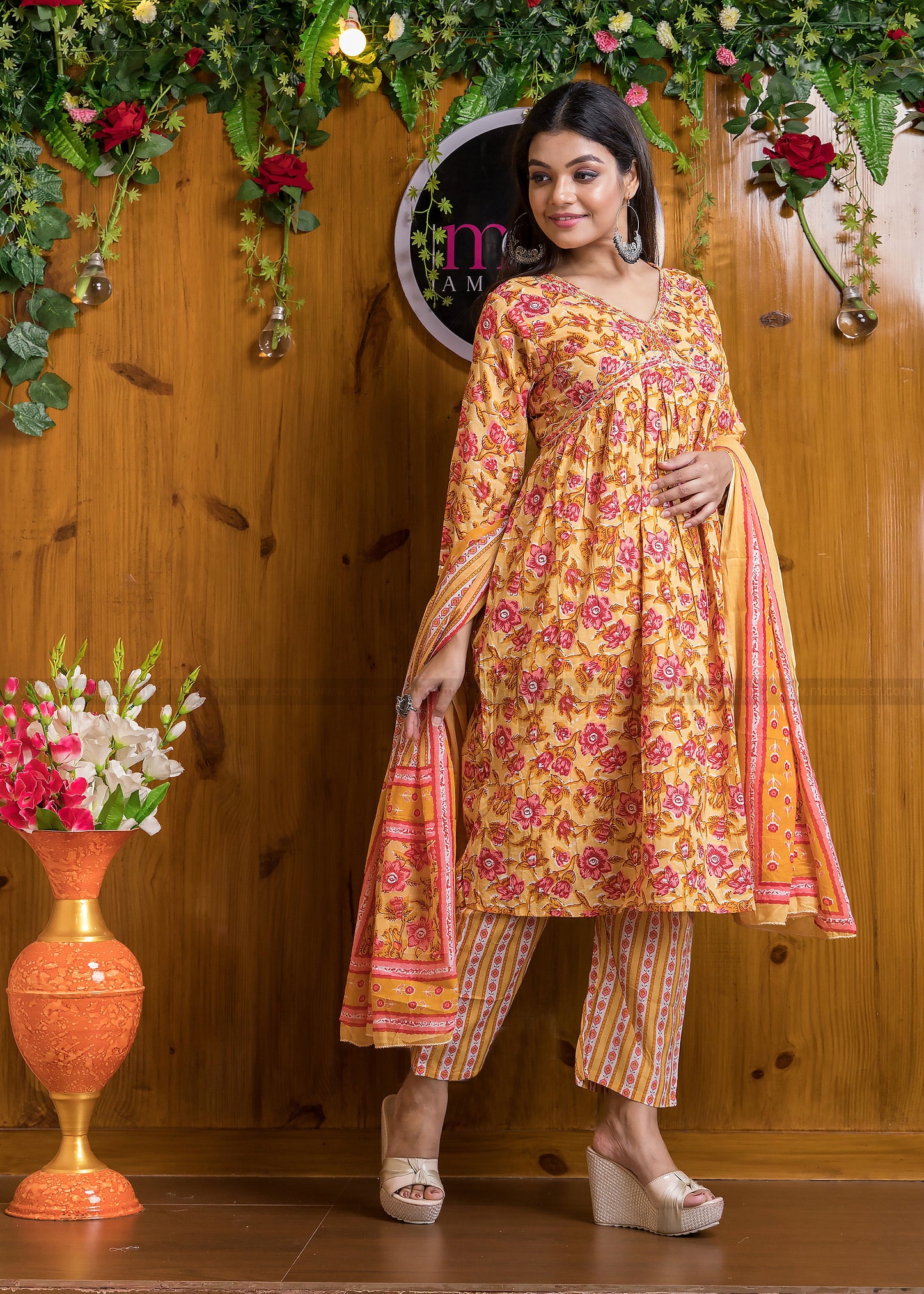 Ethnic Crush - The Jaipuri Kurti Set (Mellow Yellow)