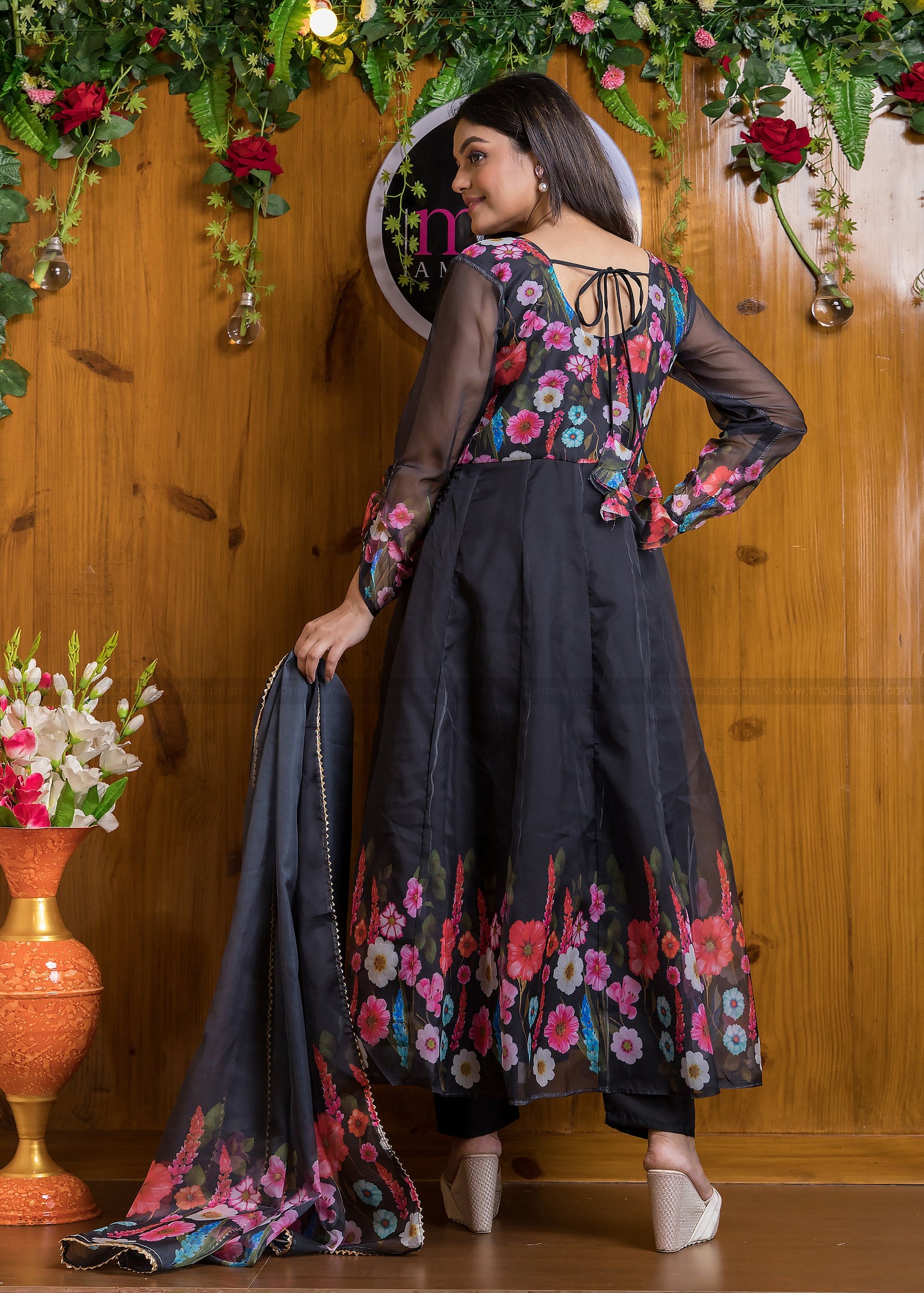 Out Of The Organza Anarkali Suit Set (Trendy Black)