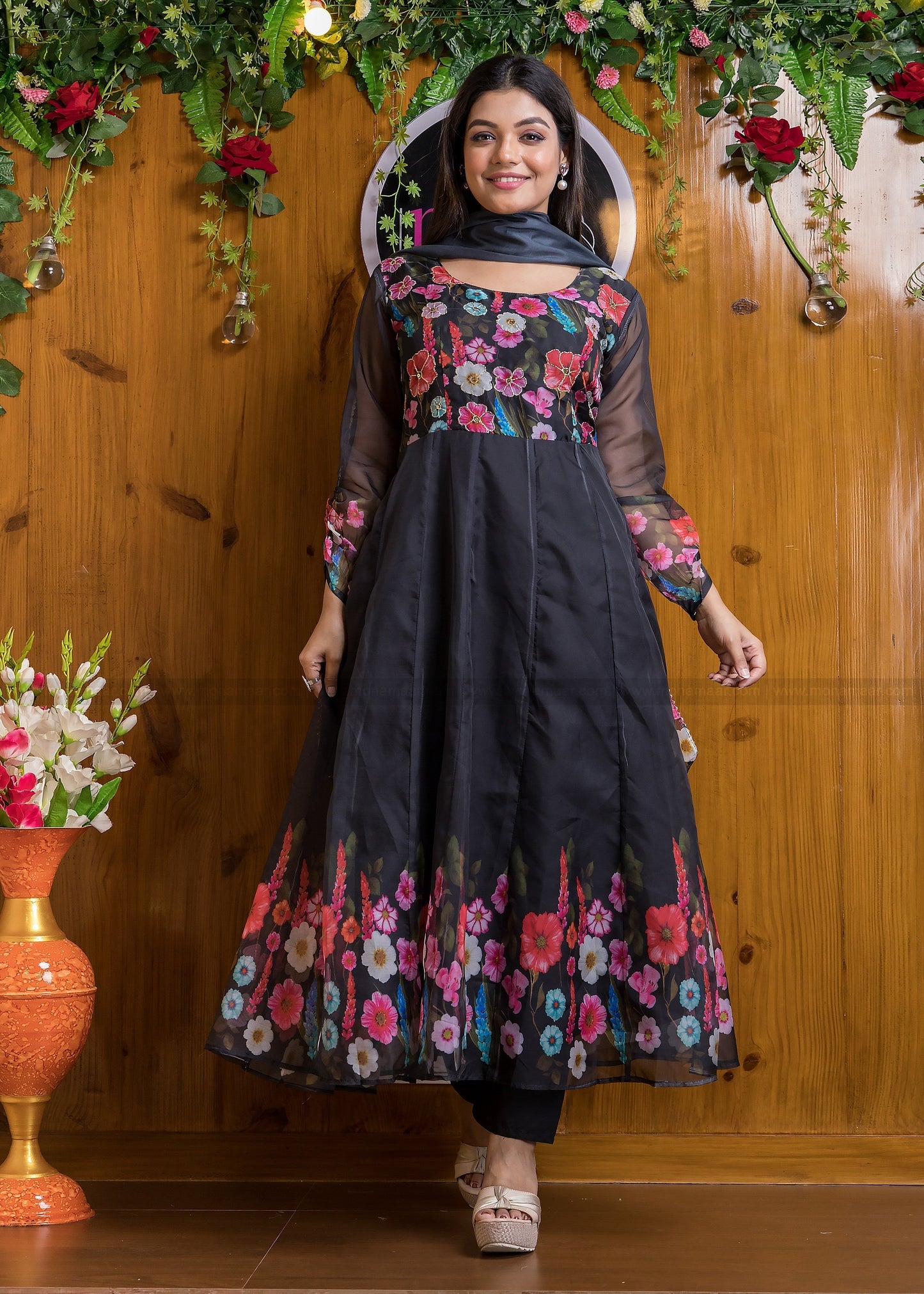 Out Of The Organza Anarkali Suit Set (Trendy Black)