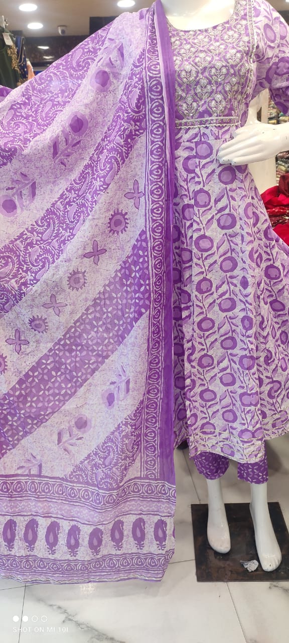 Lovely Lavender Kurti Set