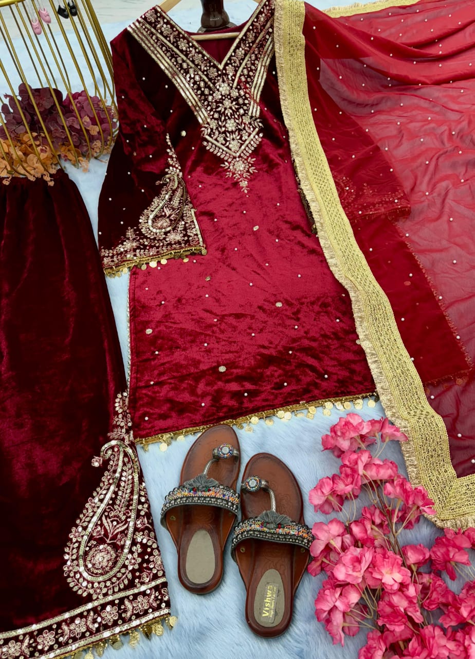 Extra Glitz Of Party- Designer Suit Set (Maroon)