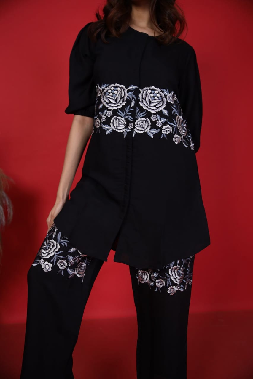 One Step Ahead Co-Ord Set