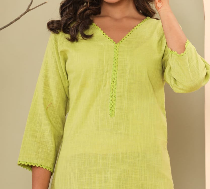 Satire Of Attire Kurti Set(Witty Green)