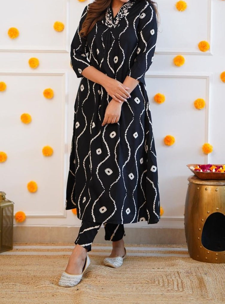 Manifestation Of Bandhej(Fascinating Black)Kurti  Set