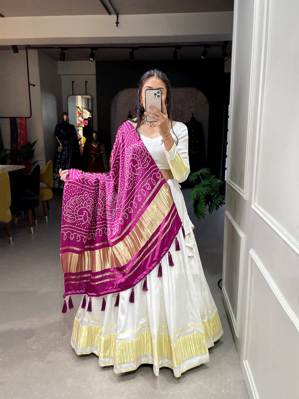 Chasing The Moon-With 8 Shades (Lehenga)